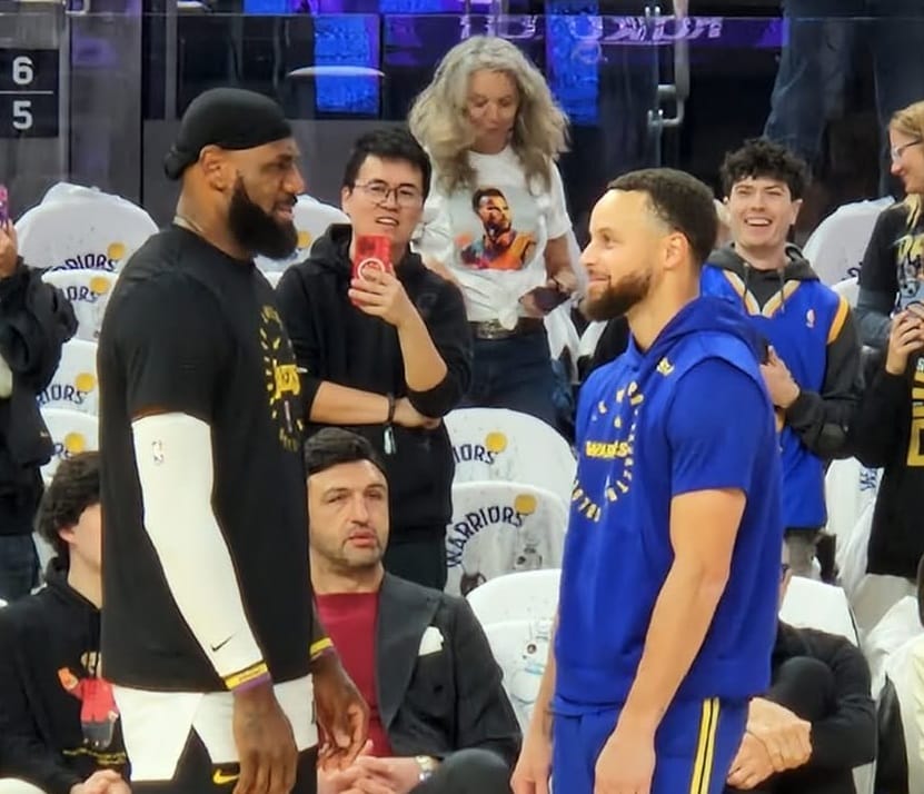 Fan experience avec LeBron James et Stephen Curry sur un voyage NBA à San Francisco