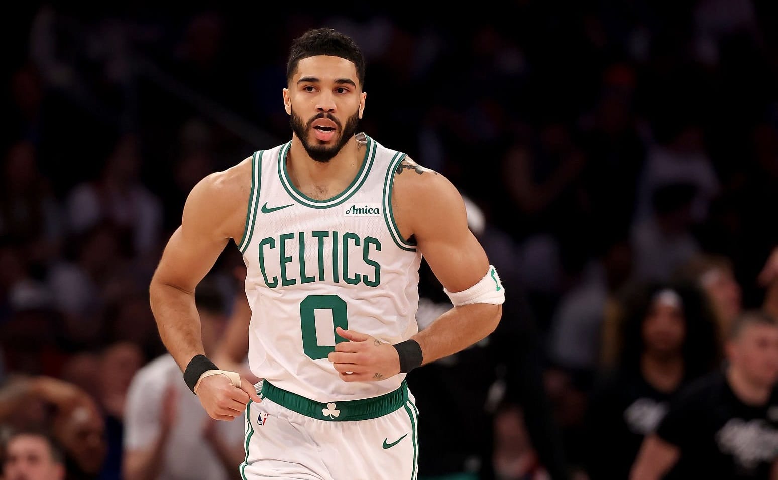 Jayson Tatum, jugador de la NBA con el contrato más grande firmado en 2024