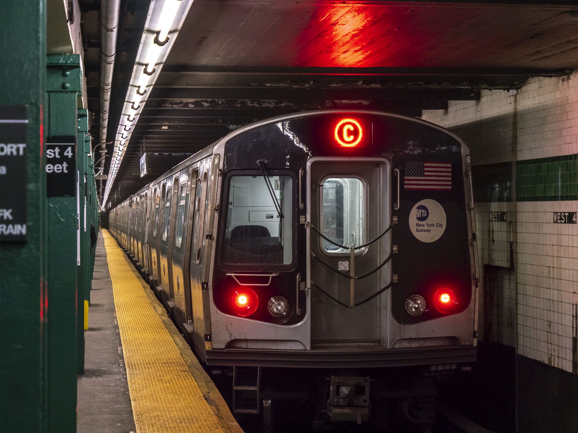 Metro en Nueva York ¿cómo funciona? ¿Cómo me subo? Trip Double