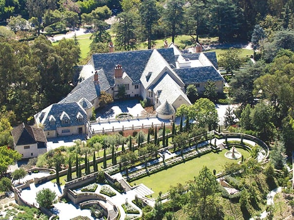 Greystone Mansion, una de las localizaciones de película más famosas que visitar en el área de Los Ángeles.