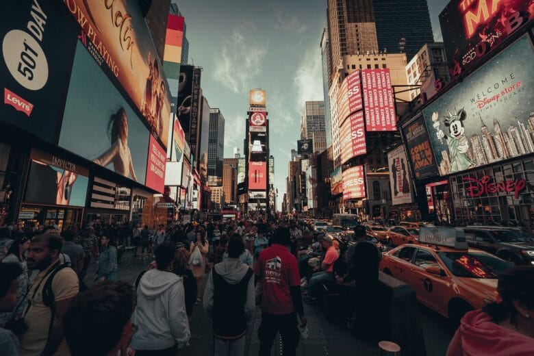 times square à New York, une incontournable pour une première visite