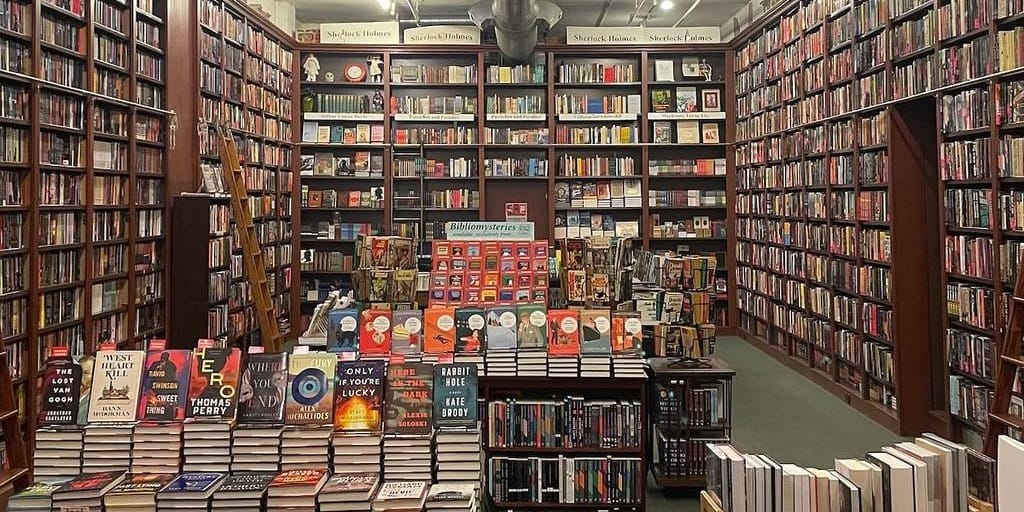 Interior de una librería con encanto en Nueva York.